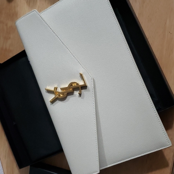 SOLD YSL envelope clutch - Picture 1 of 7